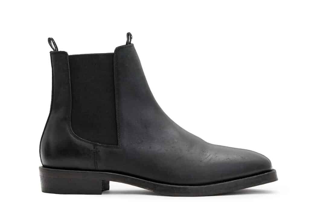 Image of mens leather boots, color black.