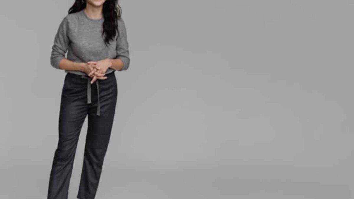 How to Dress Like a Female CEO (Updated For 2021) - Next Level