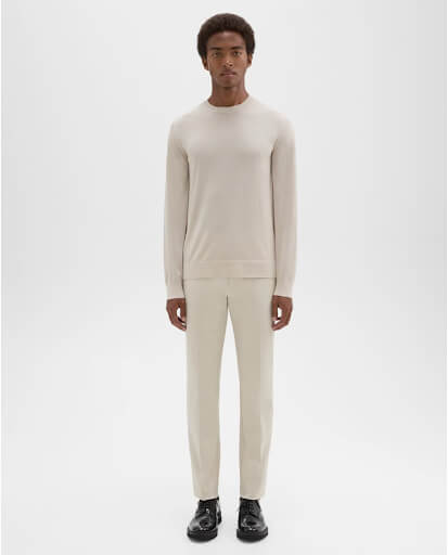 Man in Theory all white outfit 